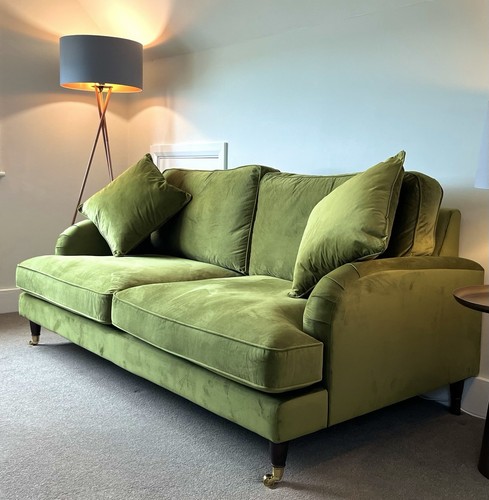 Four seater sofa velvet - seater,