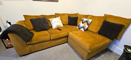 Velvet gold seater corner - gold,